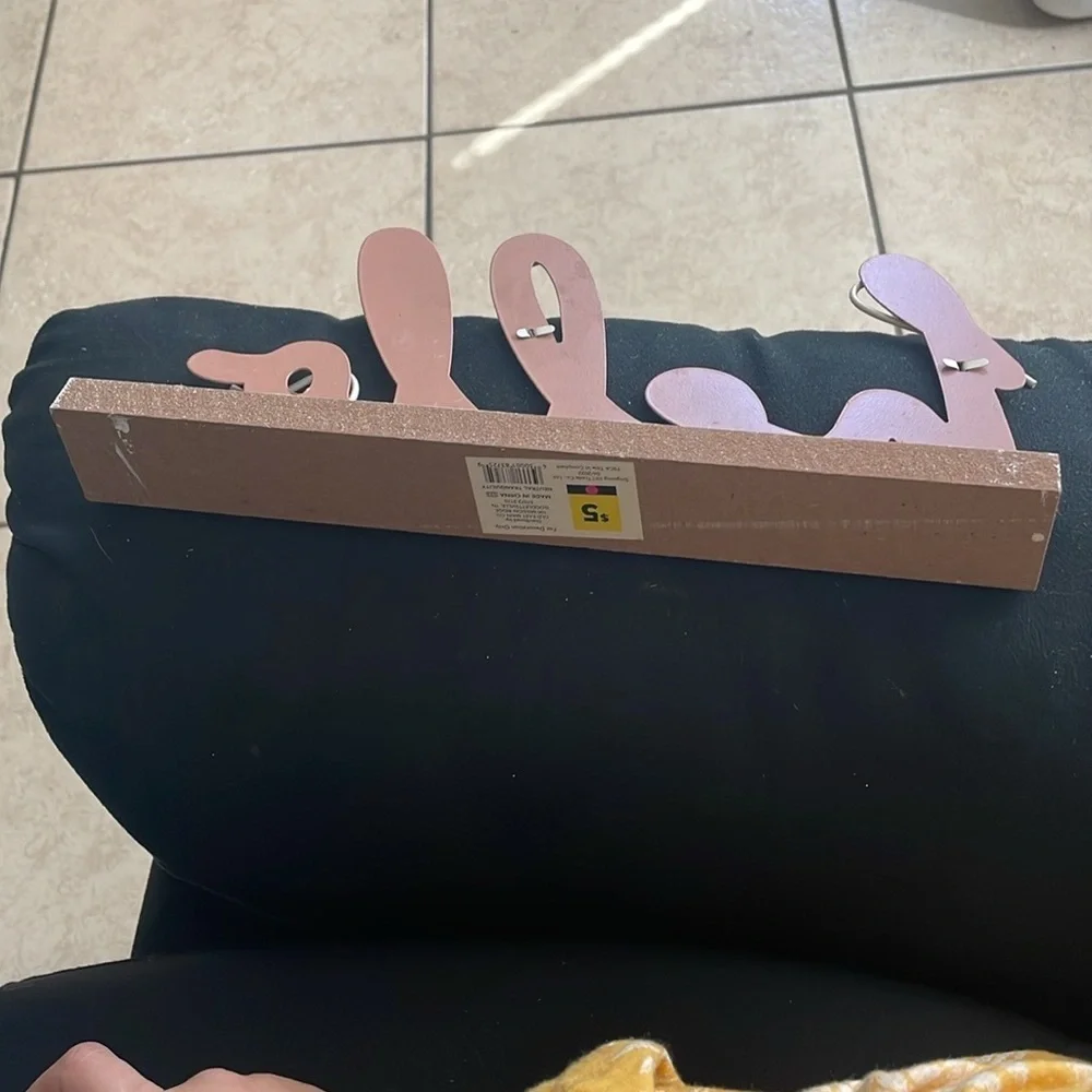 Pink 'Hello' Decorative Sign - Picture 2 of 4